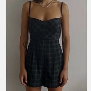 Urban outfitters plaid‎ romper sz S